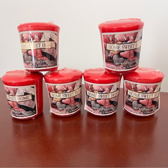 Yankee Candle Other - NEW Yankee Candle Home Sweet Home Red Votive Set